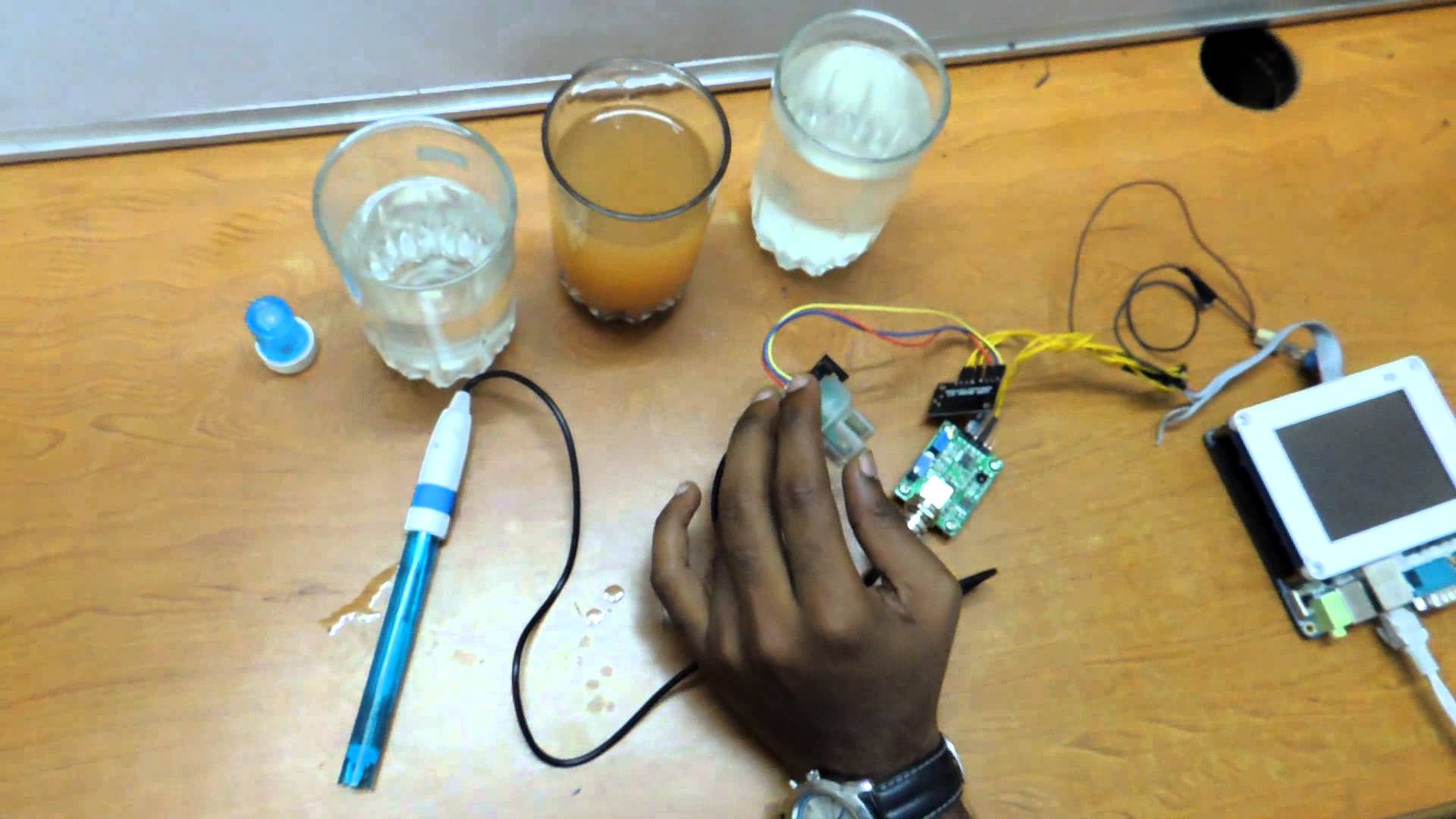 排除ph水質傳感器故障 排除ph水質傳感器故障