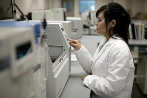 污水處理廠如何選擇水質(zhì)污水在線自動監(jiān)測儀設(shè)備